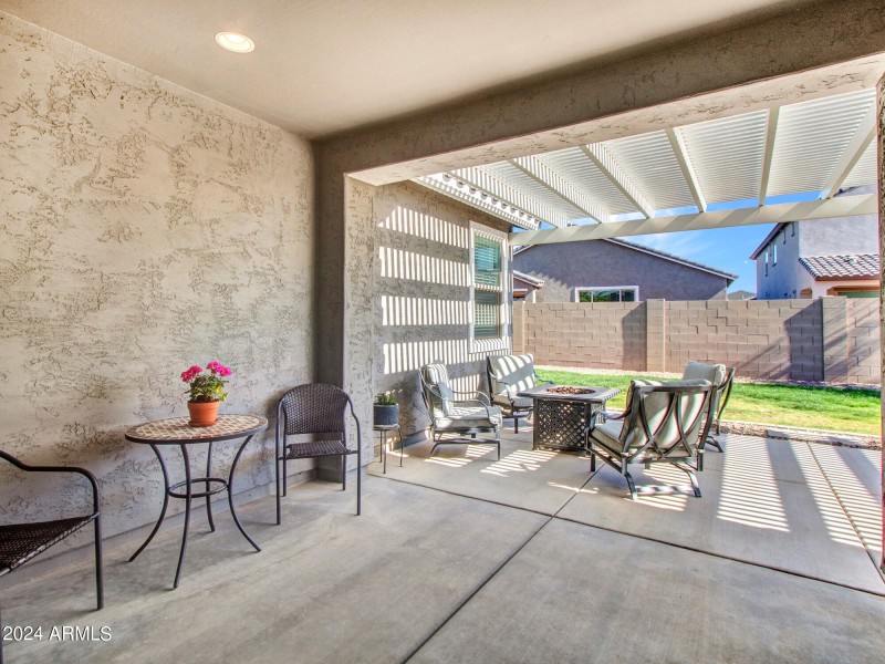 Covered Patio & Extended Pergola