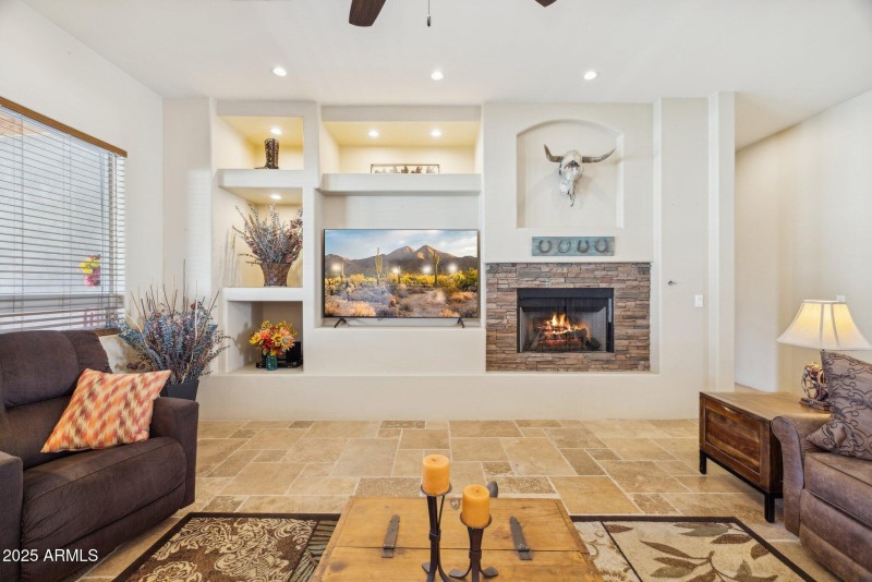 Family/Great Room & FP