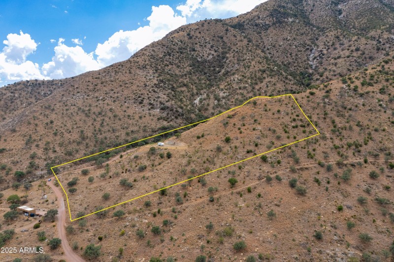 1 Aerials with boundaries-4