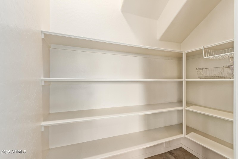 Walk-in Pantry