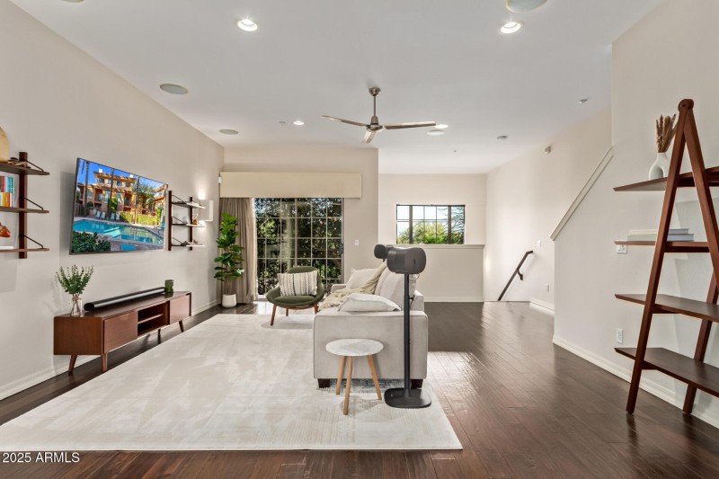 Great Room Scottsdale Condo 85253