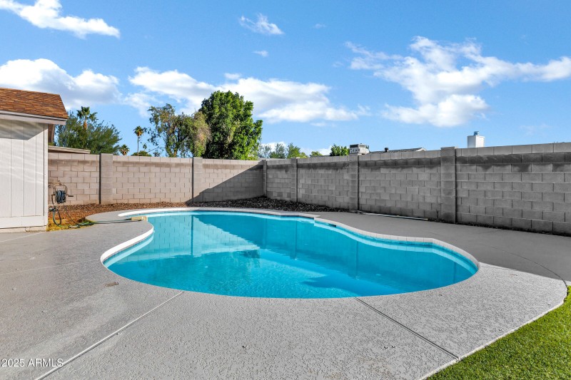 1605 West Mariposa Dr-28