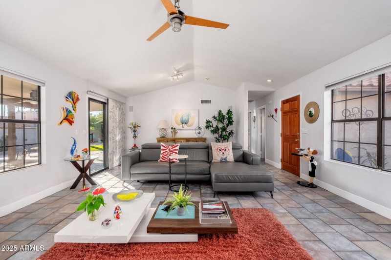 15017 N 48th Way - 06