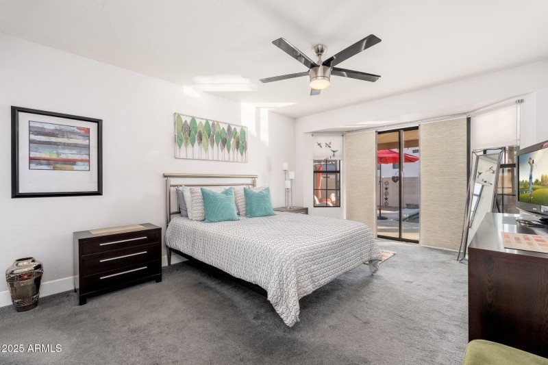 15017 N 48th Way - 15