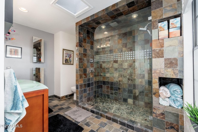 15017 N 48th Way - 18