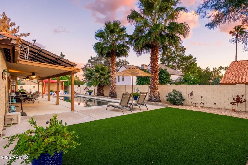 15017 N 48th Way - 48