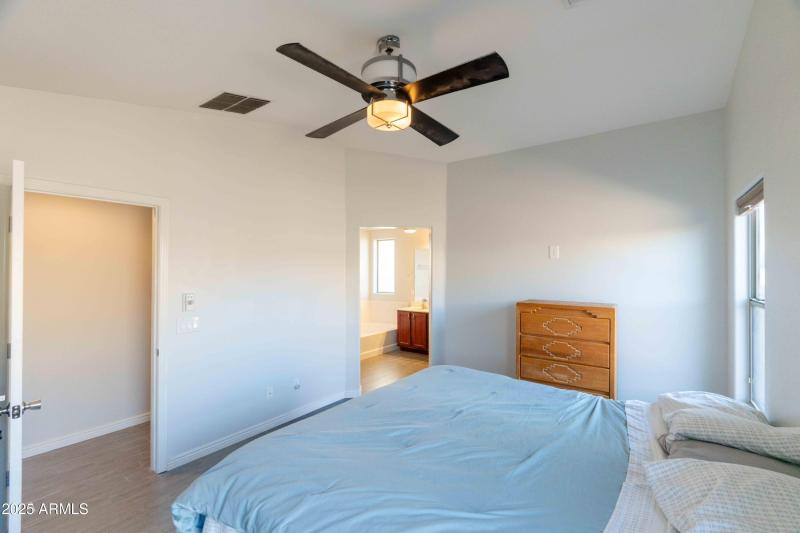 Photo Nov 30 2025, 9 44 33 PM