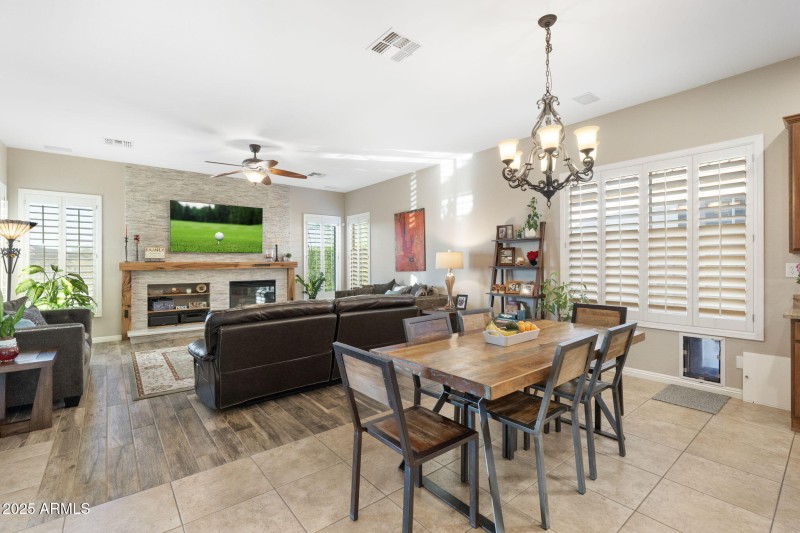 23-web-or-mls-DSC06310 copy