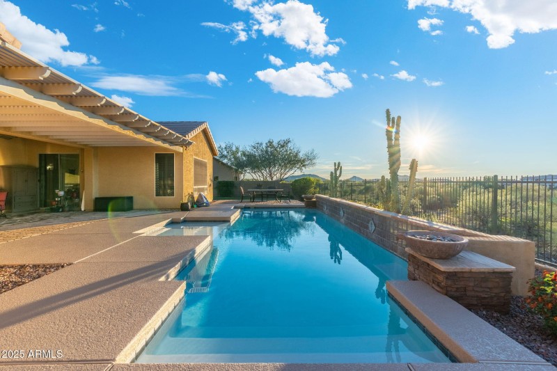 60-web-or-mls-DSC06424-HDR-Edit