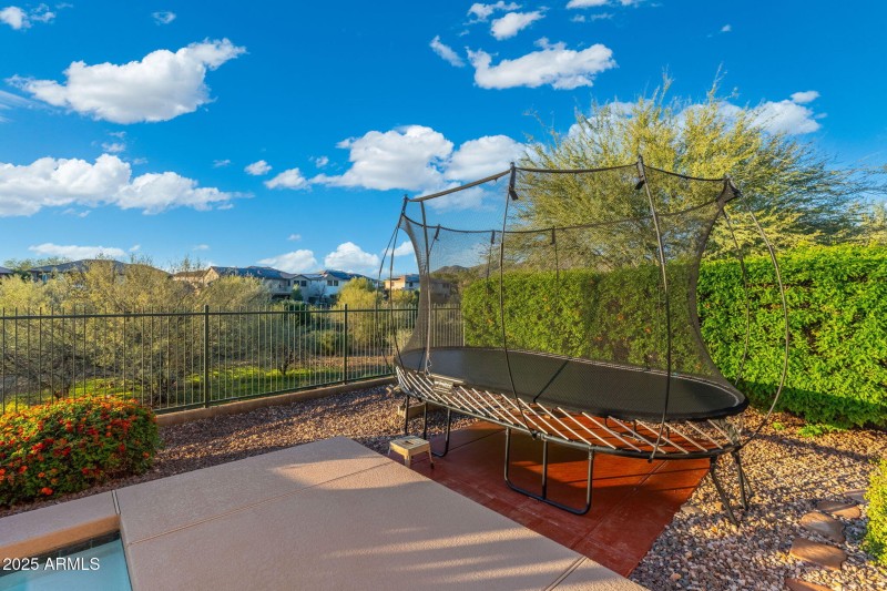 67-web-or-mls-DSC06451-HDR-Edit