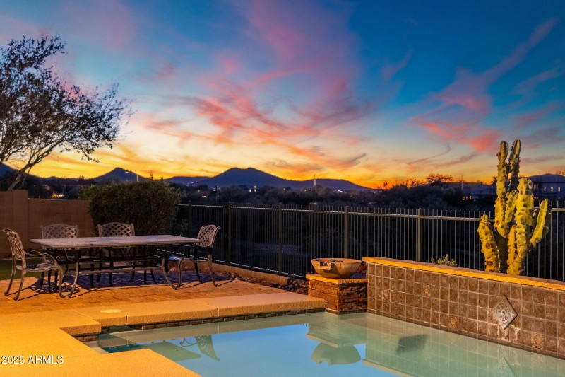 113-web-or-mls-DSC06475-HDR-Edit