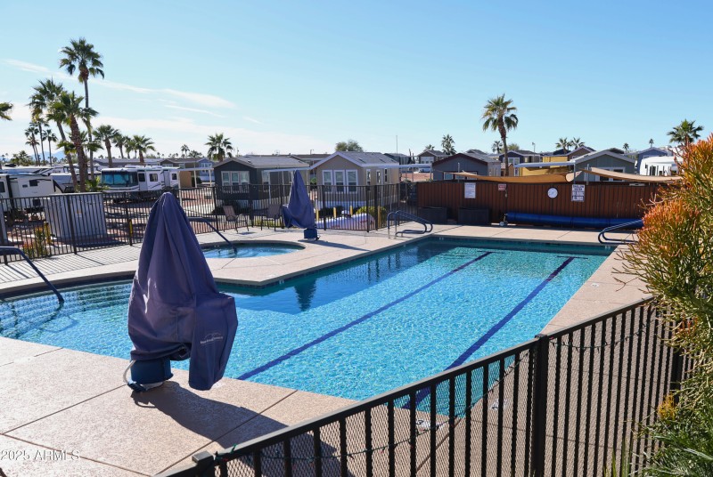 Community Pool & Spa