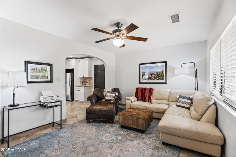 Guest House (6 of 11)