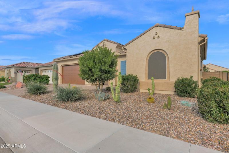 7794 Willow - 03Exterior