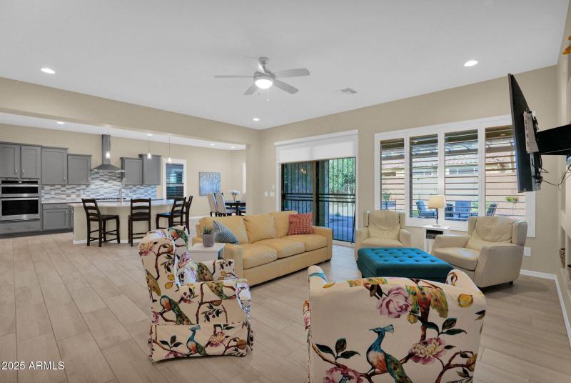 7794 Willow - 07Great Room