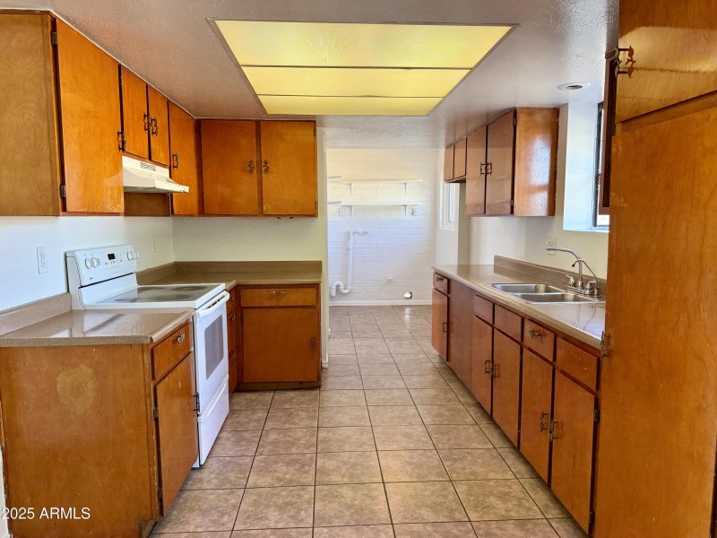 4720 W. Monterosa St