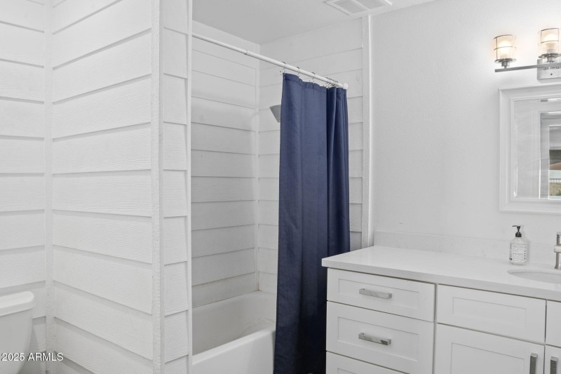 20-web-or-mls-_TMR6397