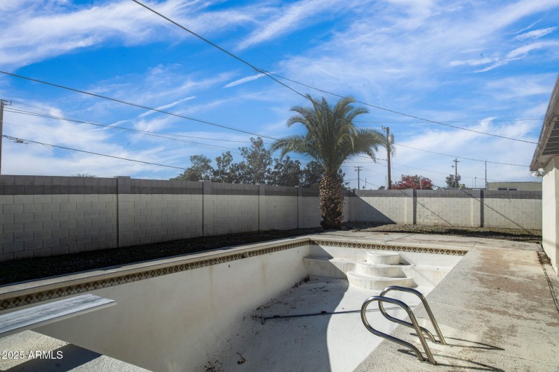 24-web-or-mls-_TMR6467