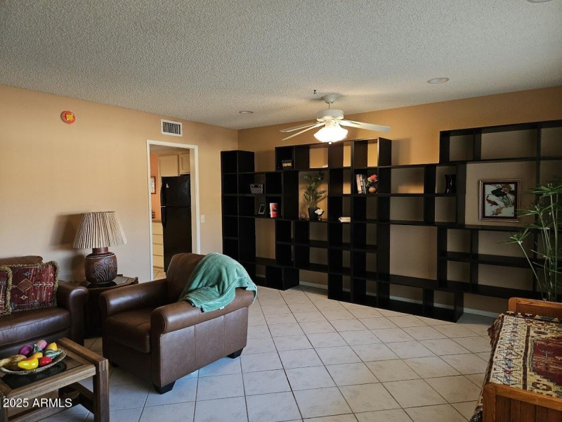 Living room - Skyview