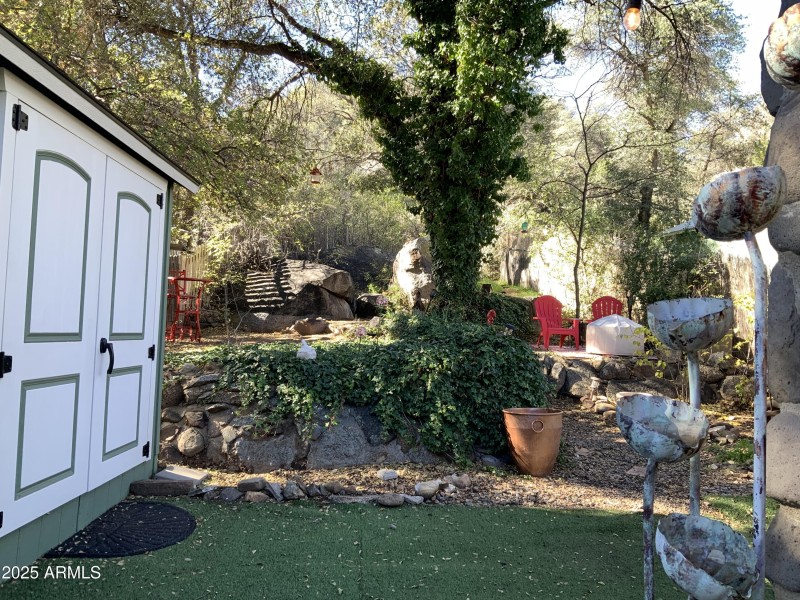 6EF3AEC1-1C13-4836-BD3C-D84124F40CFF