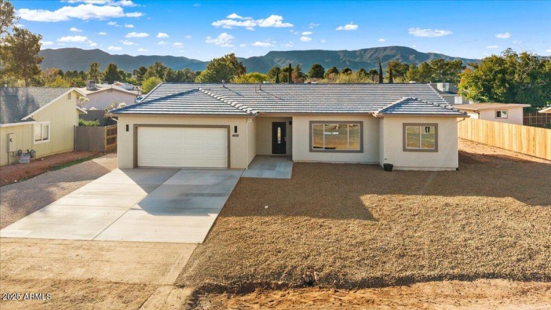 24-Aerial View Front