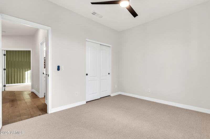 6082 S Bedford Pl-31_(2048)