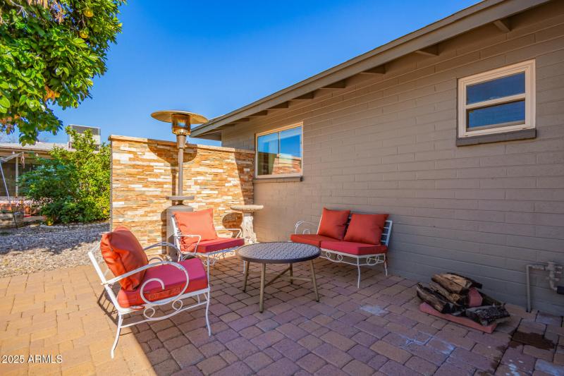 Another sitting area