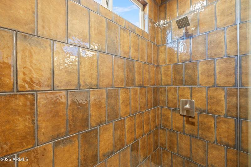 125-Primary Bathroom