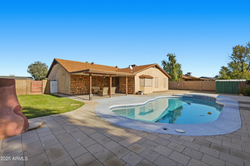 All new pool filter/pump in 2023