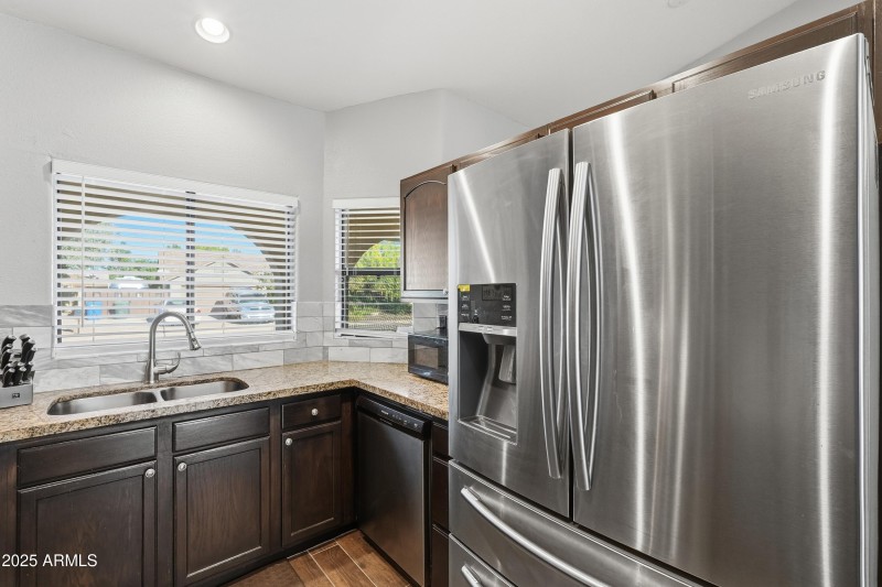 Stainless Samsung fridge stays