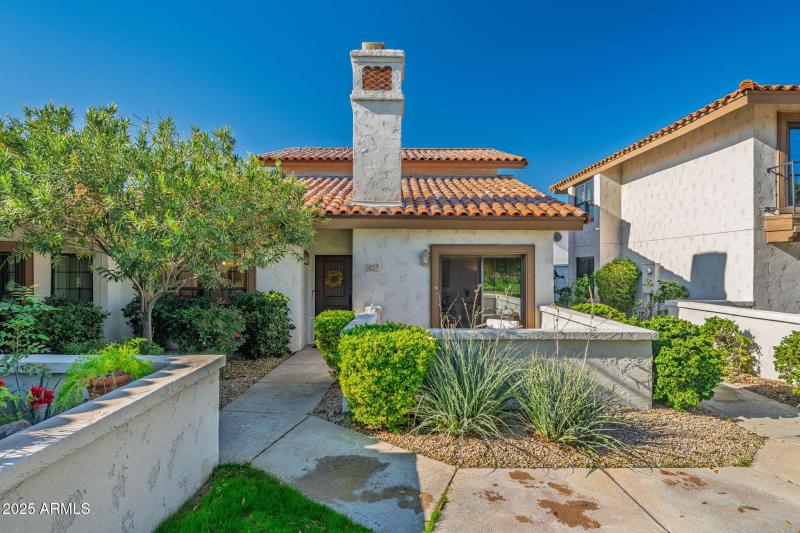 1-web-or-mls-6249 N 78th St Unit 20-1