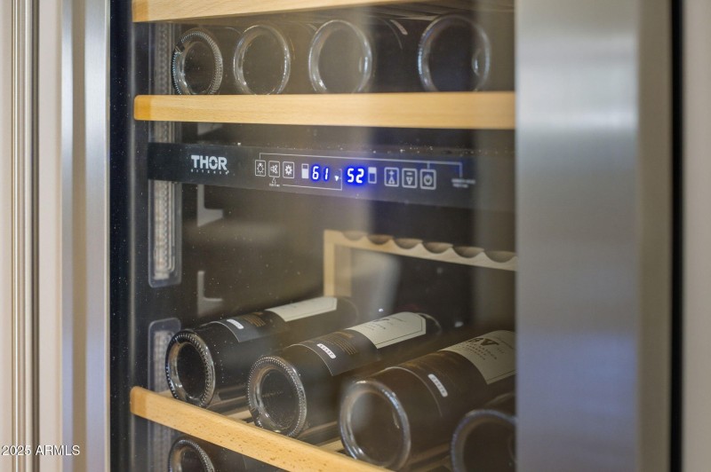 20-web-or-mls-6249 N 78th St Unit 20-20