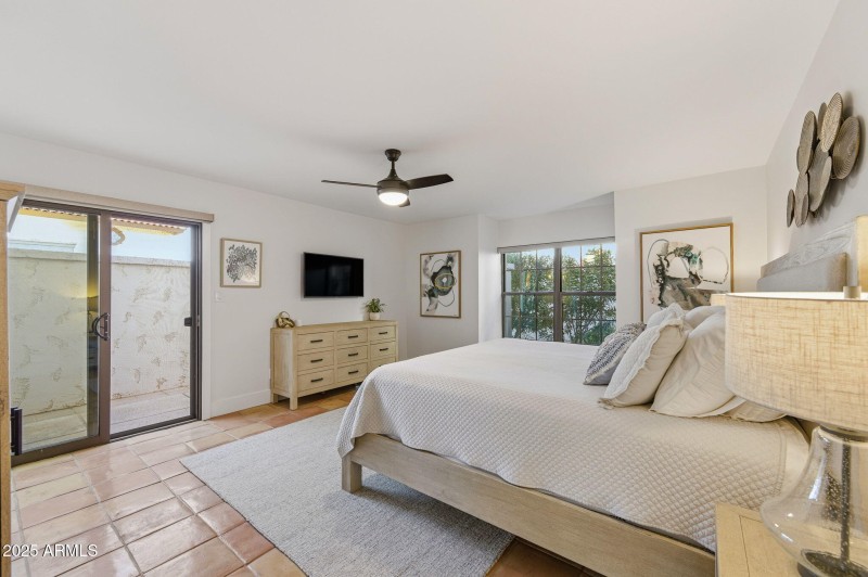 23-web-or-mls-6249 N 78th St Unit 20-23