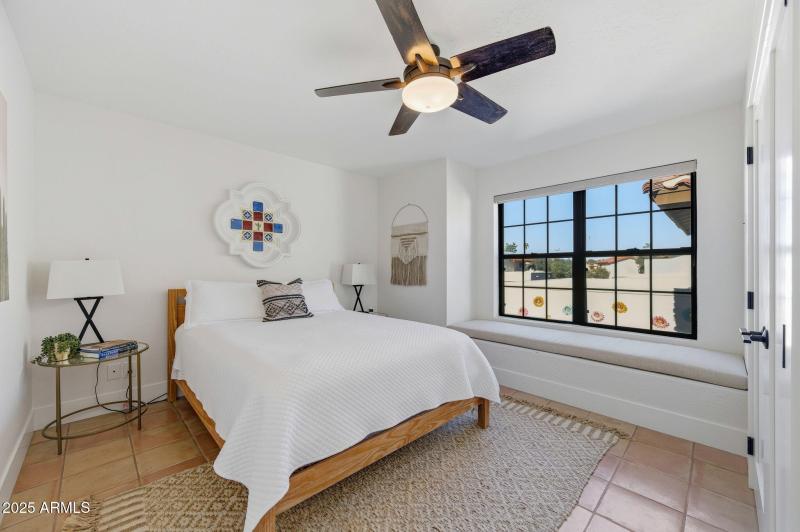 36-web-or-mls-6249 N 78th St Unit 20-36