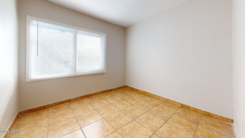 2224-N-24th-Pl-Bedroom 3