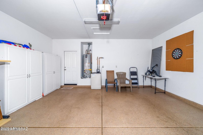 883 N Broken Hills Drive