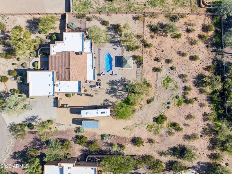 42-DJI_20251203115140_0251_D