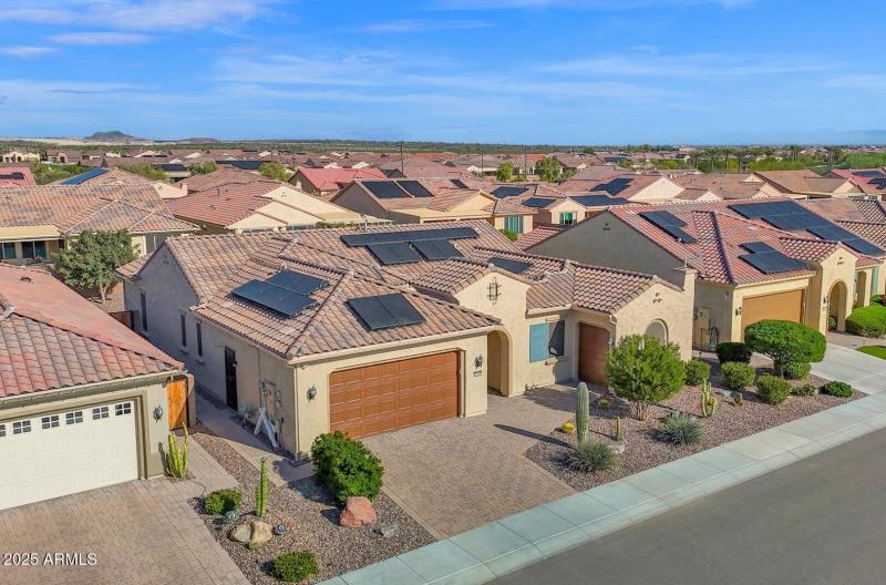 Welcome to 7794 W Willow Way!