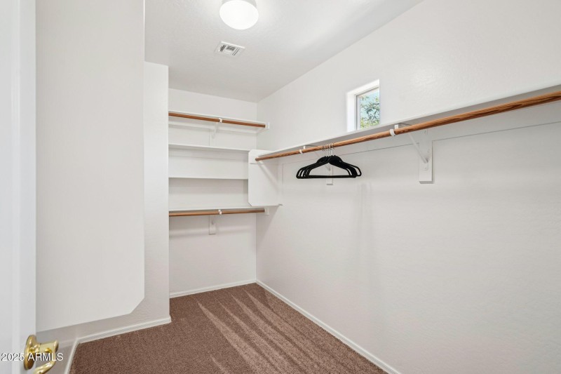 37-web-or-mls-N 63rd Dr-S0412-037