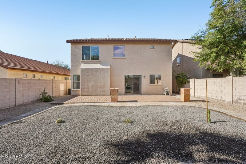 45-web-or-mls-N 63rd Dr-S0412-045