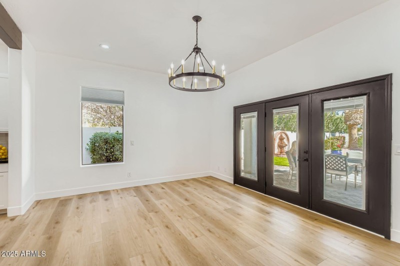 10187 N 96th Place - Web Quality - 009 -