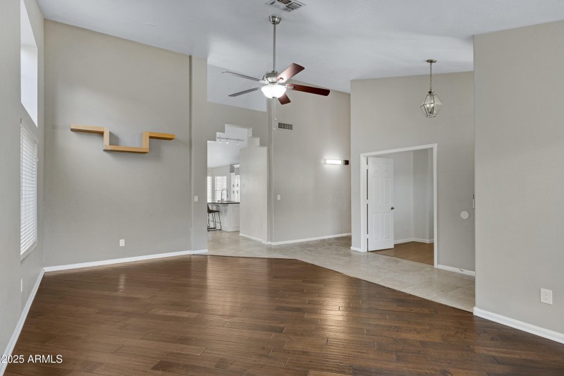 3834 E Windsong Dr-7