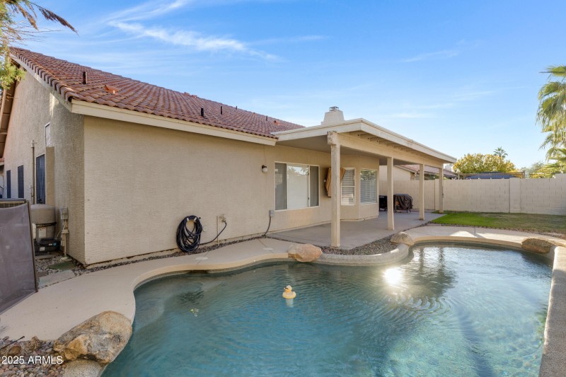 3834 E Windsong Dr-33