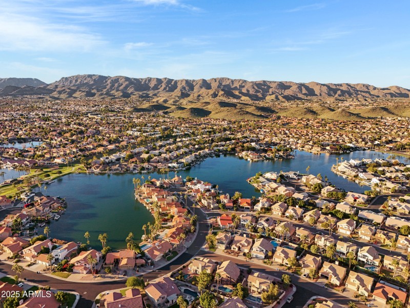 3834 E Windsong Dr-46