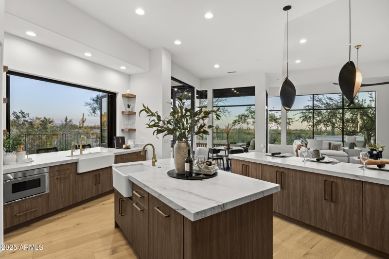 Photo by ChaseCapture