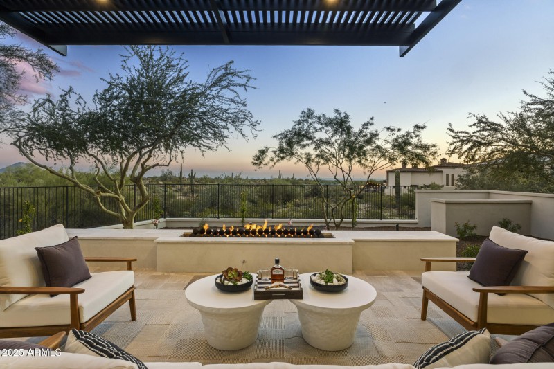 Photo by ChaseCapture