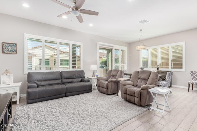 Great Room with 10 ft. Ceilings