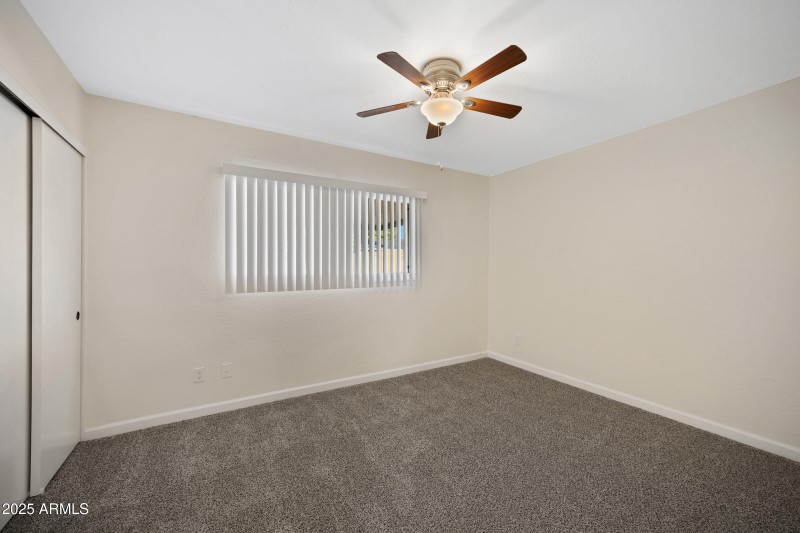 5032 W Morten Ave-18