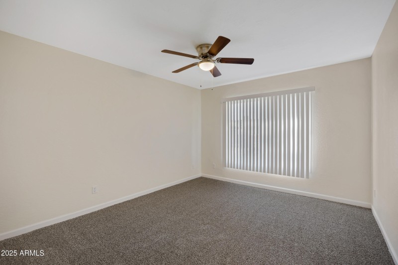 5032 W Morten Ave-19