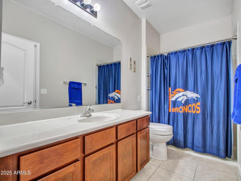 Modern Guest Bathroom